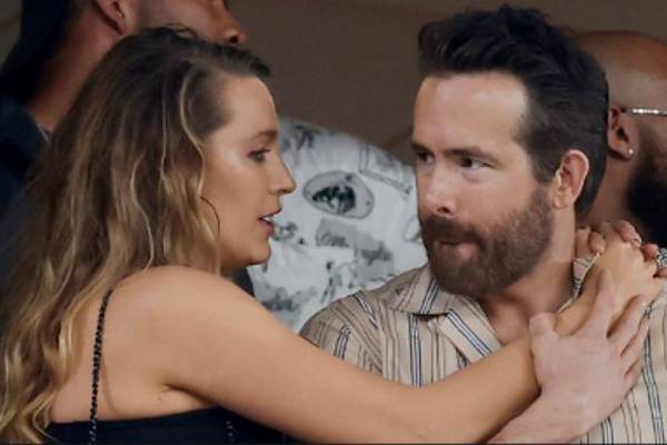 Blake Lively supports hubby Ryan Reynolds with 'Deadpool' post