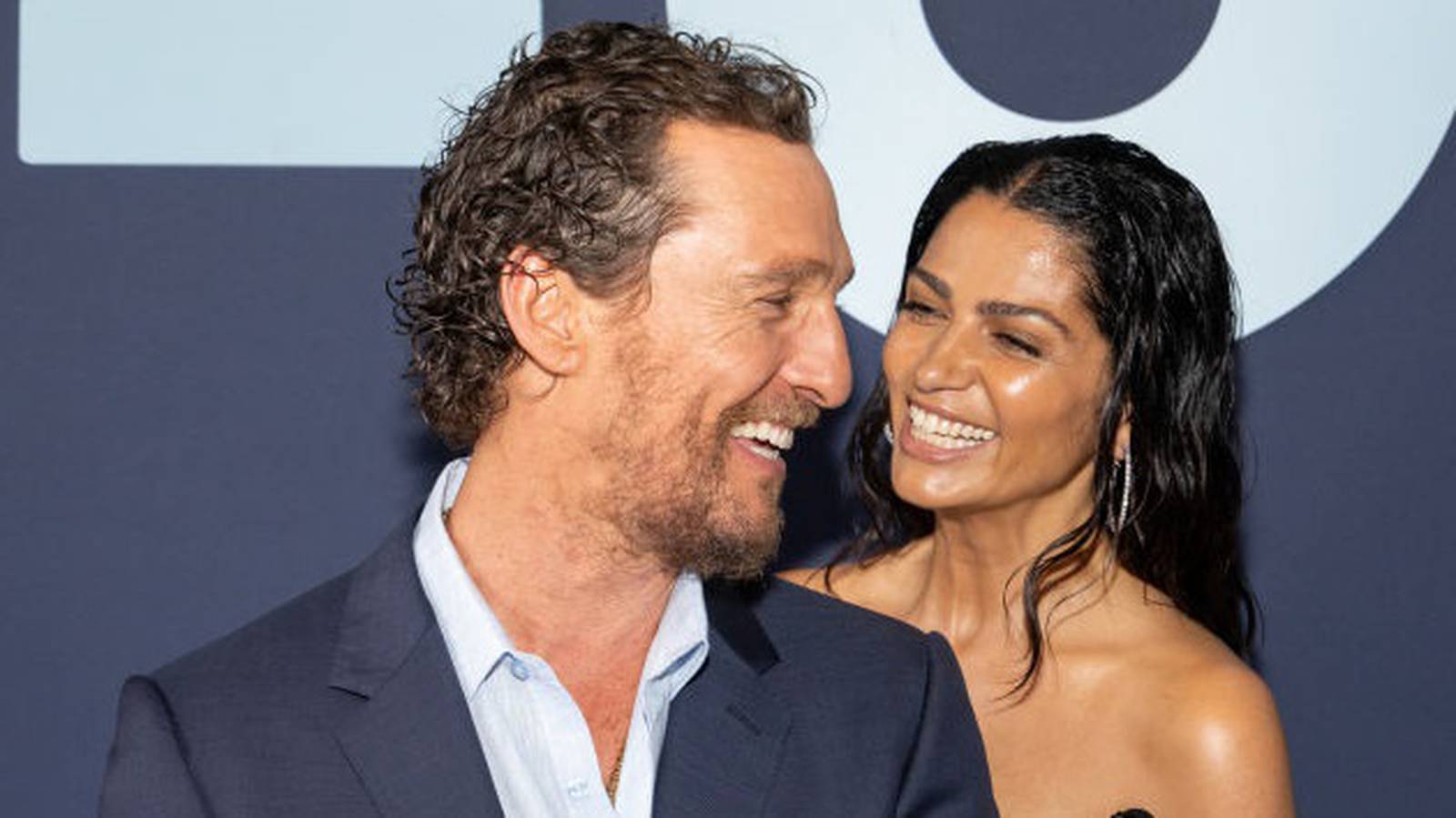 Matthew McConaughey posts sweet snap to celebrate 12th anniversary with ...